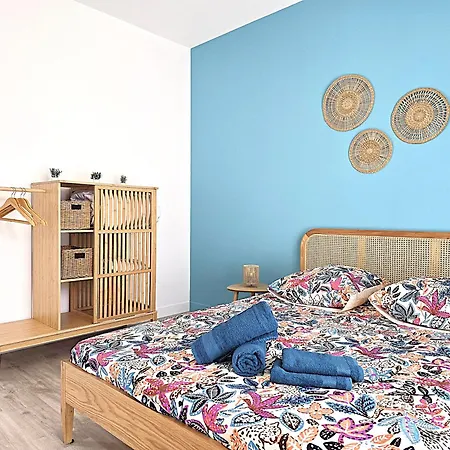 Belle Au Cœur Du Frontonnais - Cœur De Village - Piscine, Jardin Et Terrasses Privés - Climatisation - 8 Personnes - 5 Lits Сasa de vacaciones *