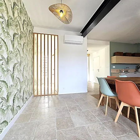 Holiday home Belle Au Coeur Du Frontonnais - Coeur De Village - Piscine, Jardin Et Terrasses Prives - Climatisation - 8 Personnes - 5 Lits Fronton