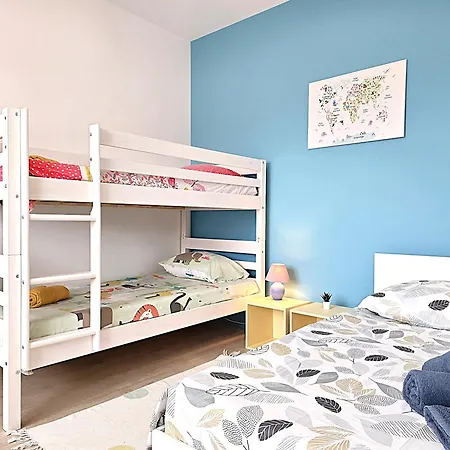 Belle Au Coeur Du Frontonnais - Coeur De Village - Piscine, Jardin Et Terrasses Prives - Climatisation - 8 Personnes - 5 Lits Fronton
