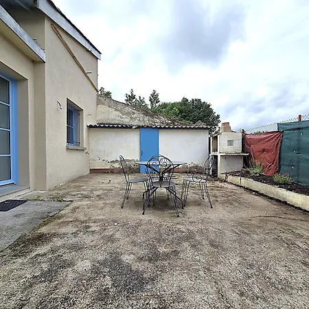 Belle Au Coeur Du Frontonnais - Coeur De Village - Piscine, Jardin Et Terrasses Prives - Climatisation - 8 Personnes - 5 Lits * Fronton